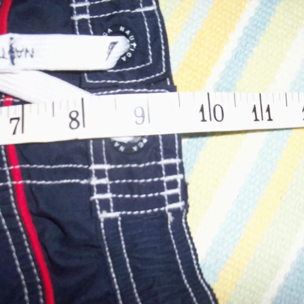Boy's Nautica Hawaiian swim shorts 7